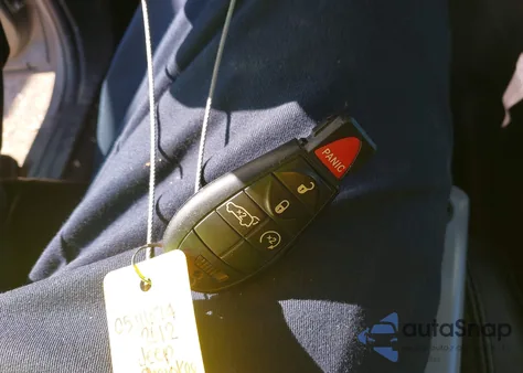 2012 Jeep Grand Cherokee Laredo из США, поврежденный, VIN 1C4RJFAG0CC329111